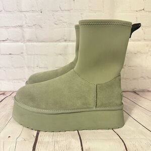 Ugg Women's Classic Dipper Boots